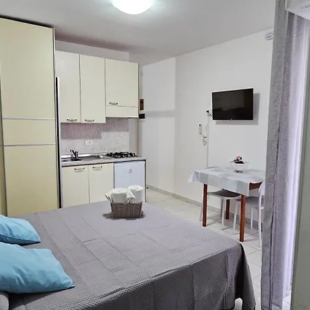 Celeste 512 * Λινιάνο Σαμπιαντόρο